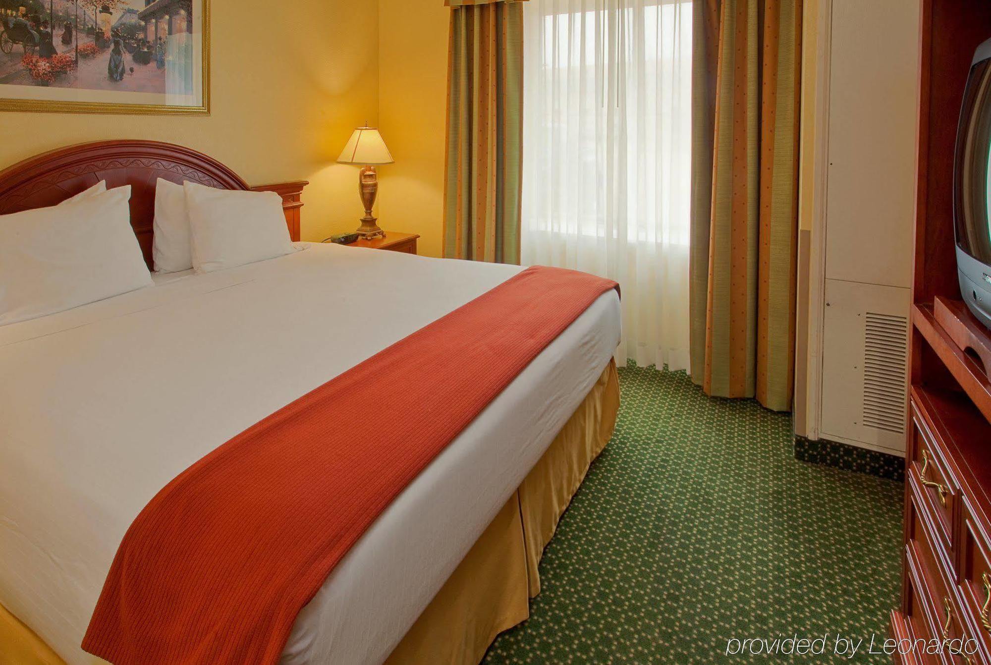Four Points By Sheraton Dallas Arlington Entertainment District Værelse billede